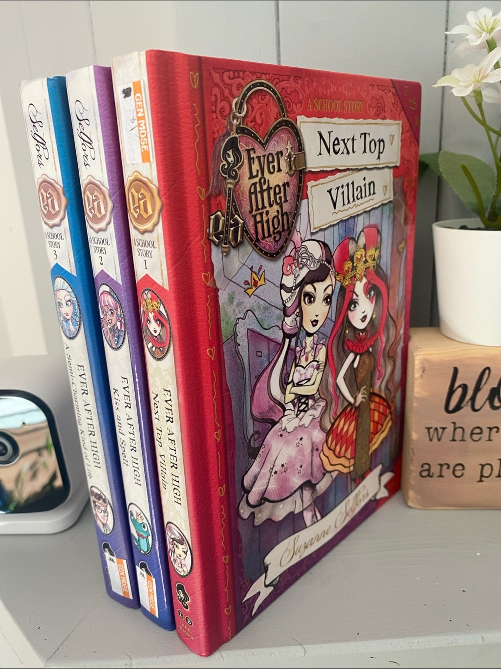 New🌈 Ever After High Books A School Story Series by Suzanne